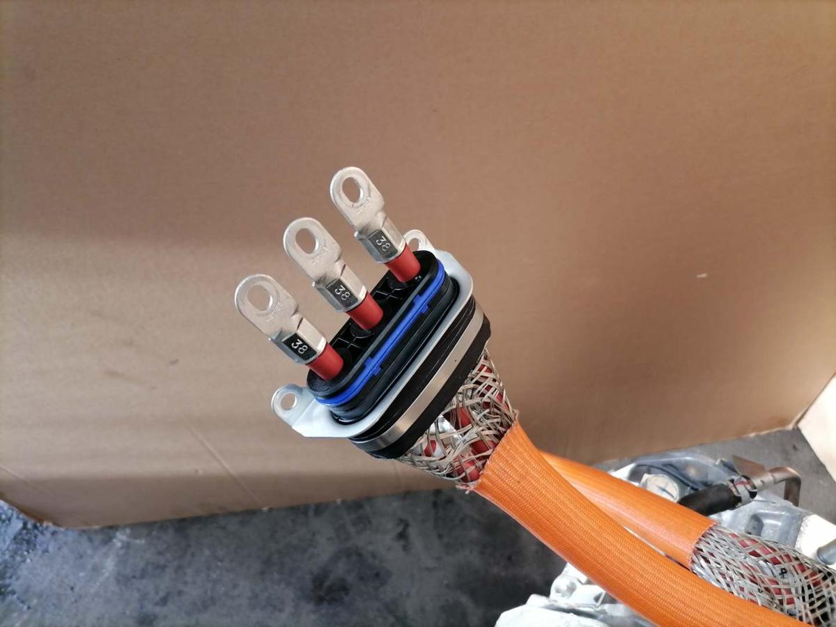 Mitsubishi Eclipse Cross GL3W Bj.2023 original Elektromotor Antriebseinheit Getriebe vorn 2.4 72kw